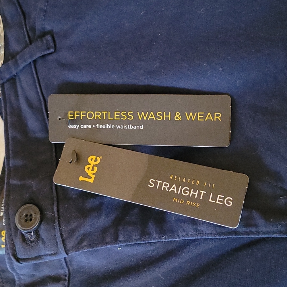 ๐๏ธ๐Lee Relaxed Fit Straight Leg Midrise Women's Pants Size 14 Short - Picture 8 of 10